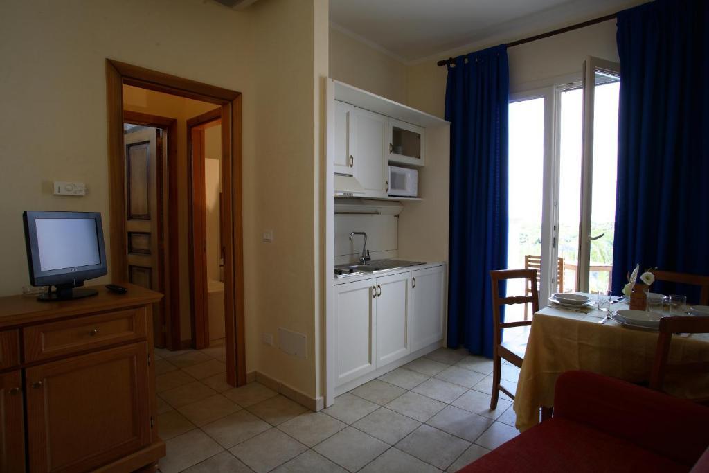Hotel Resort Portoselvaggio Sant Isidoro  Camera foto